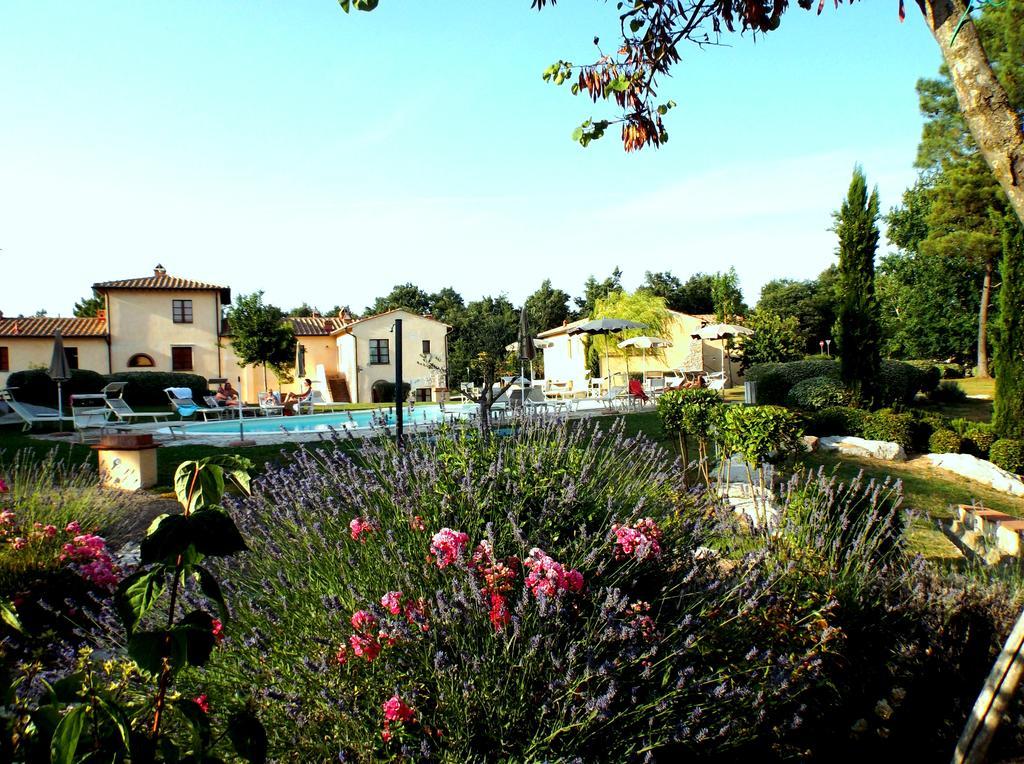 Apartments Borgo Toscano Gambassi Terme Exterior foto