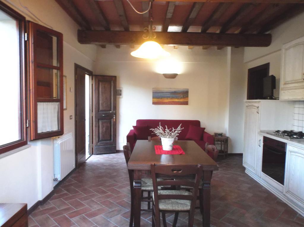 Apartments Borgo Toscano Gambassi Terme Habitación foto